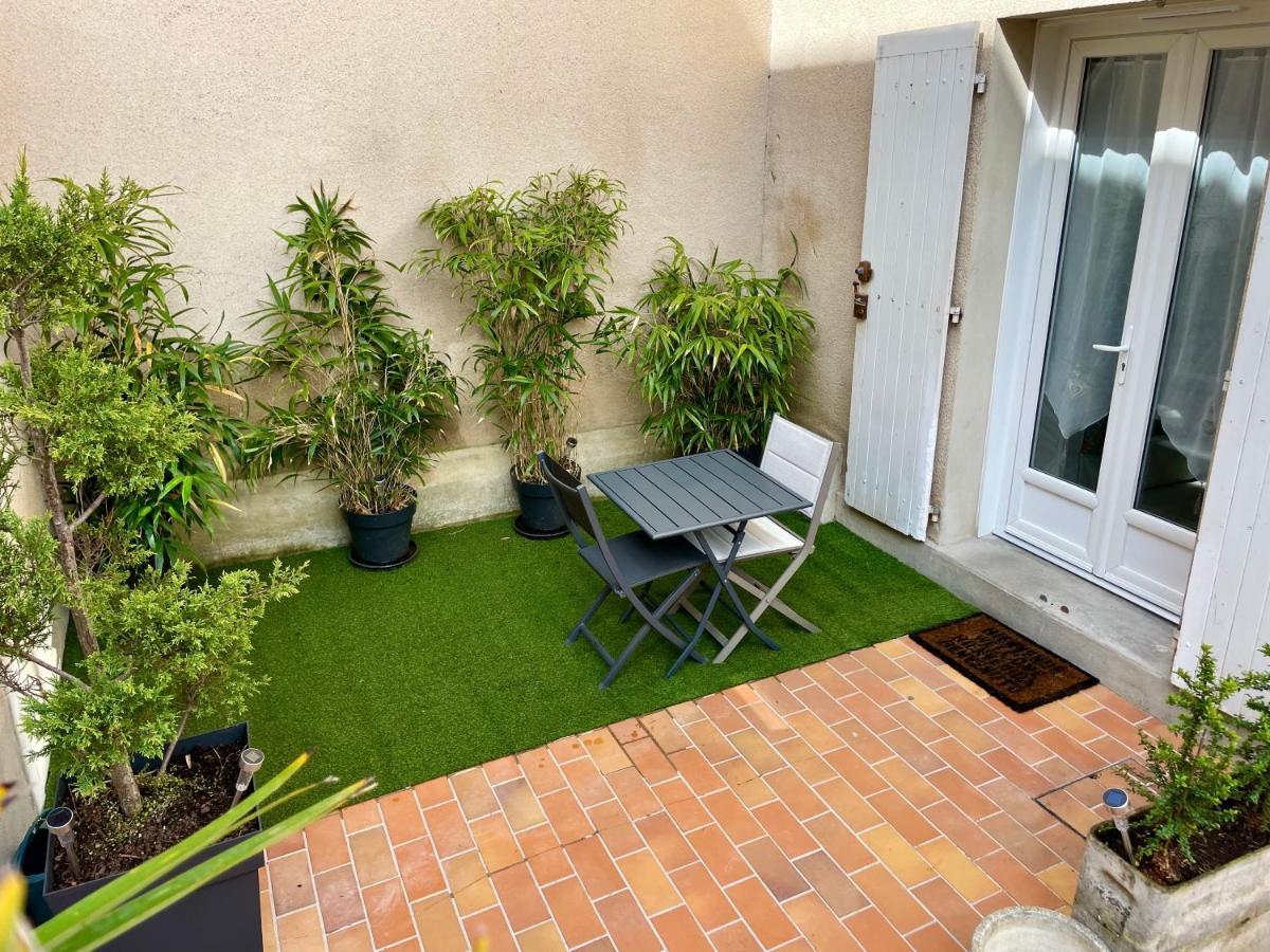 Duplex Hyper-Centre Avec Sa Cour Privee Lägenhet Angers Exteriör bild