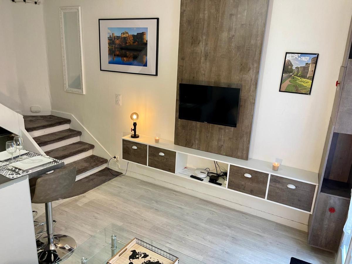 Duplex Hyper-Centre Avec Sa Cour Privee Lägenhet Angers Exteriör bild